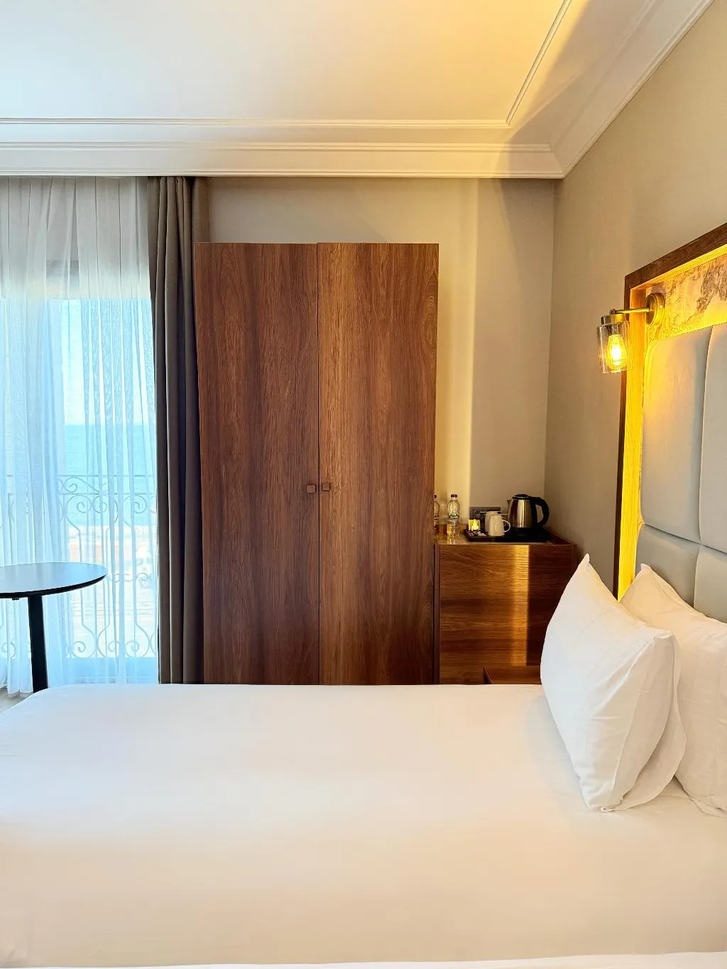 TWIN DELUXE TWO BEDS Room, The Yali Konak Hotel Izmir, Izmir
