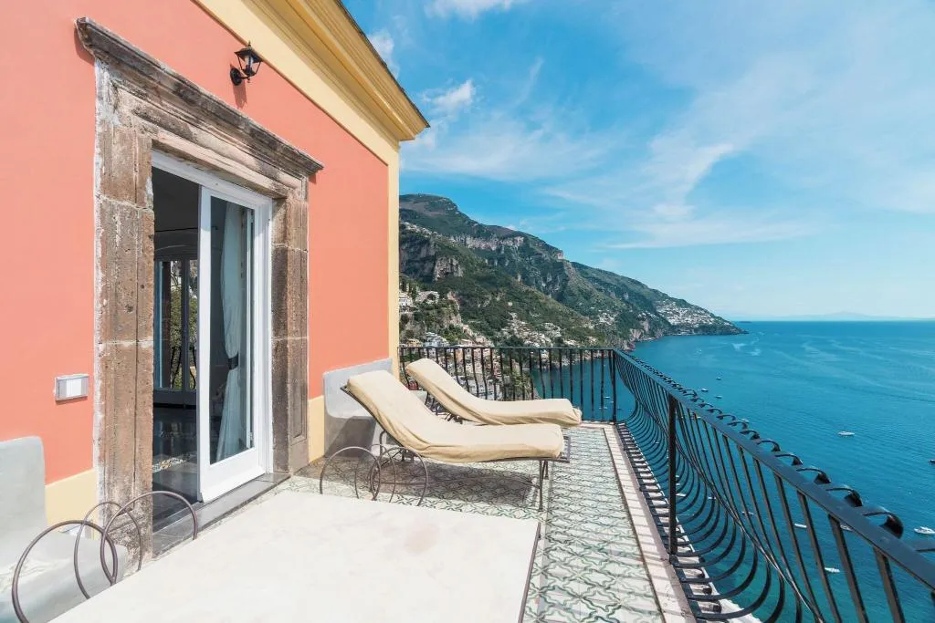 SUITE SEA VIEW KING BED Room, Villa Magia, Naples