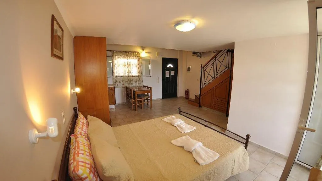 Room, Anna Studios, Corfu