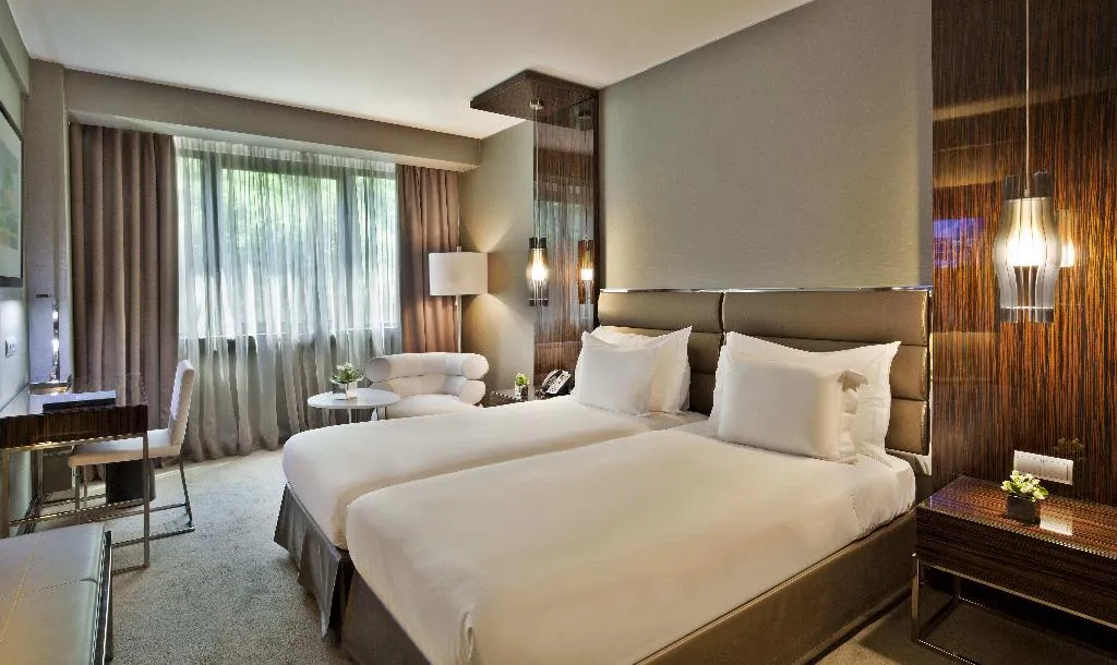 Double or Twin DELUXE Room, Altis Grand Hotel, Lisbon