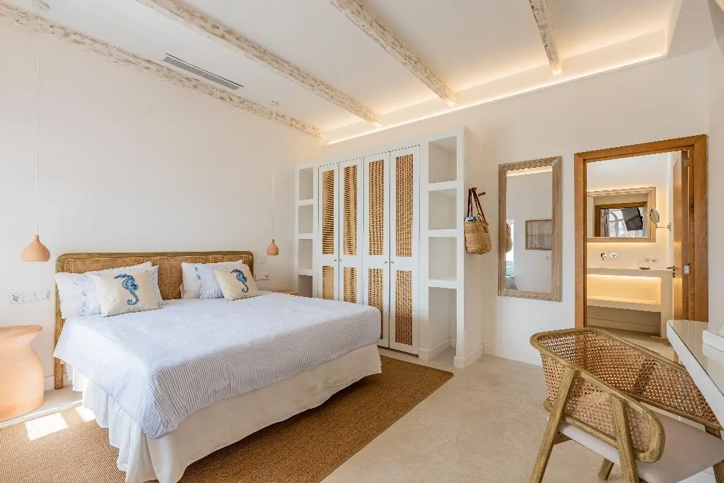 DOUBLE DELUXE SEA VIEW Room, The Sea Club, Majorca