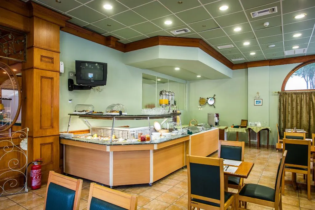 Restaurant, Paradise Inn, Corfu