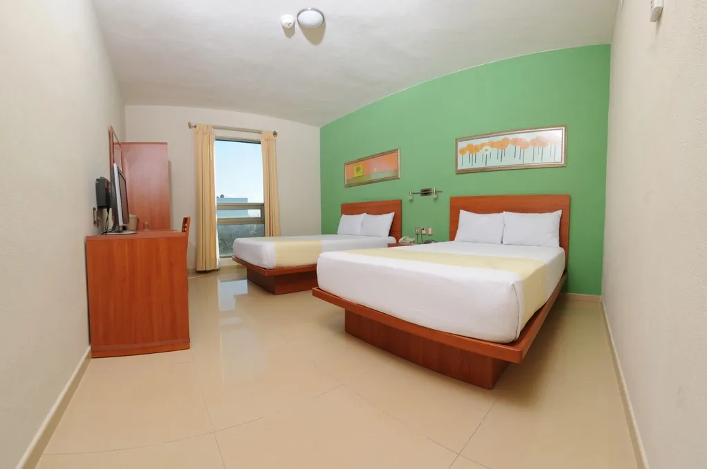 TRIPLE STANDARD Room, The Magic Hotel, Playa Del Carmen