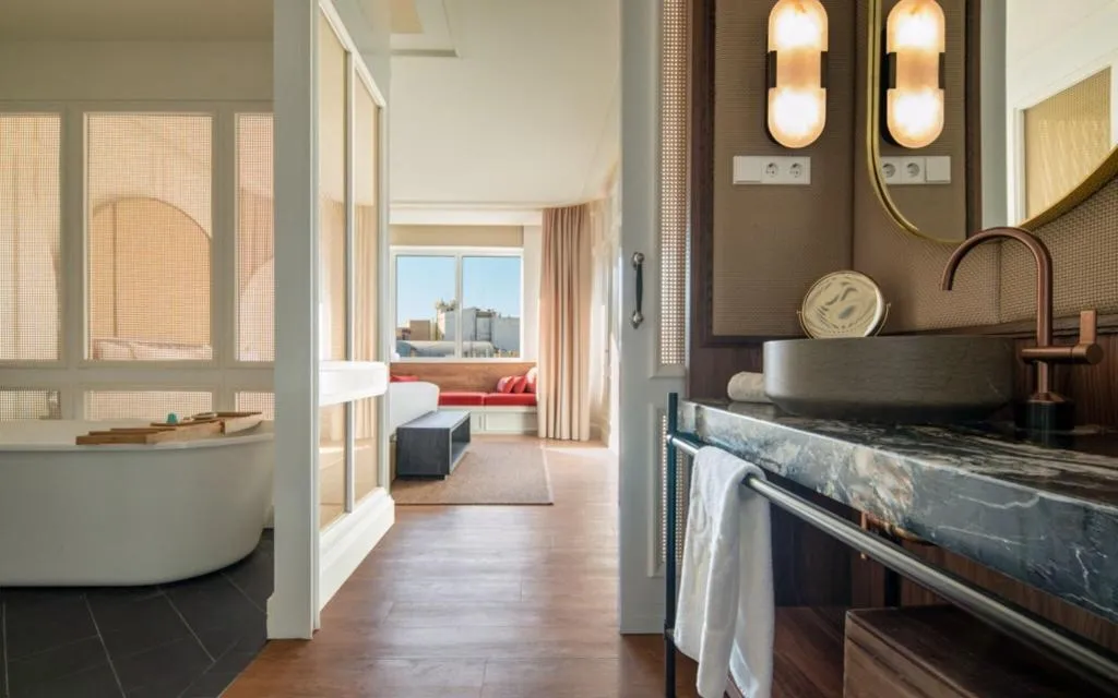 SUITE Presidential Room, Only YOU Hotel Valencia, Valencia