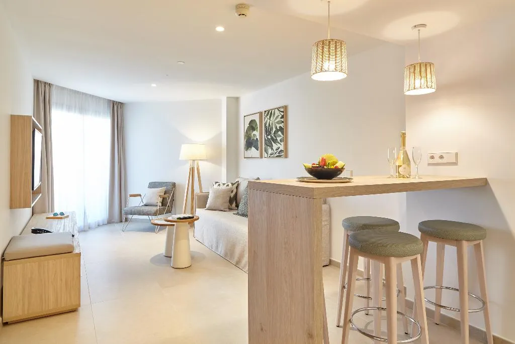 SUITE SEA VIEW ONE BEDROOM Room, Can Salia, Ibiza