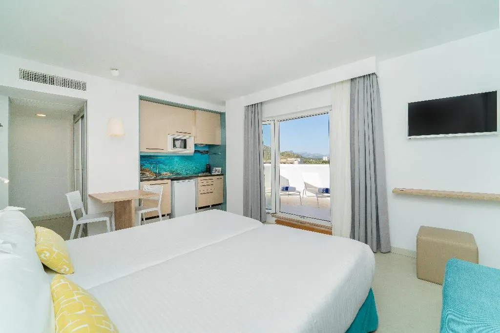 STUDIO SUPERIOR Room, Caprice Tamarindos Apartments, Majorca