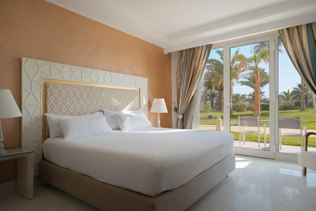 FAMILY ROOM GARDEN VIEW Room, Iberostar Selection Eolia Djerba, Tunisia