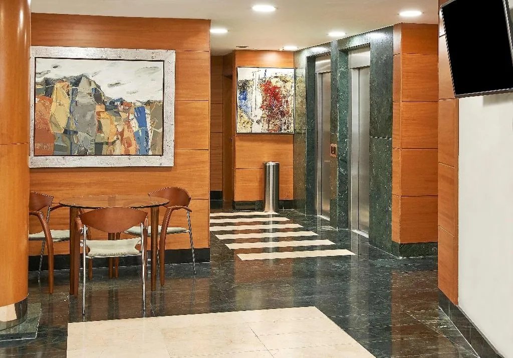 Lobby, NH Valencia Las Artes, Valencia