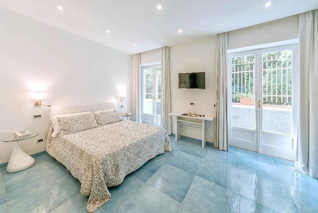 DOUBLE COMFORT Room, Regina Palace Terme, Naples