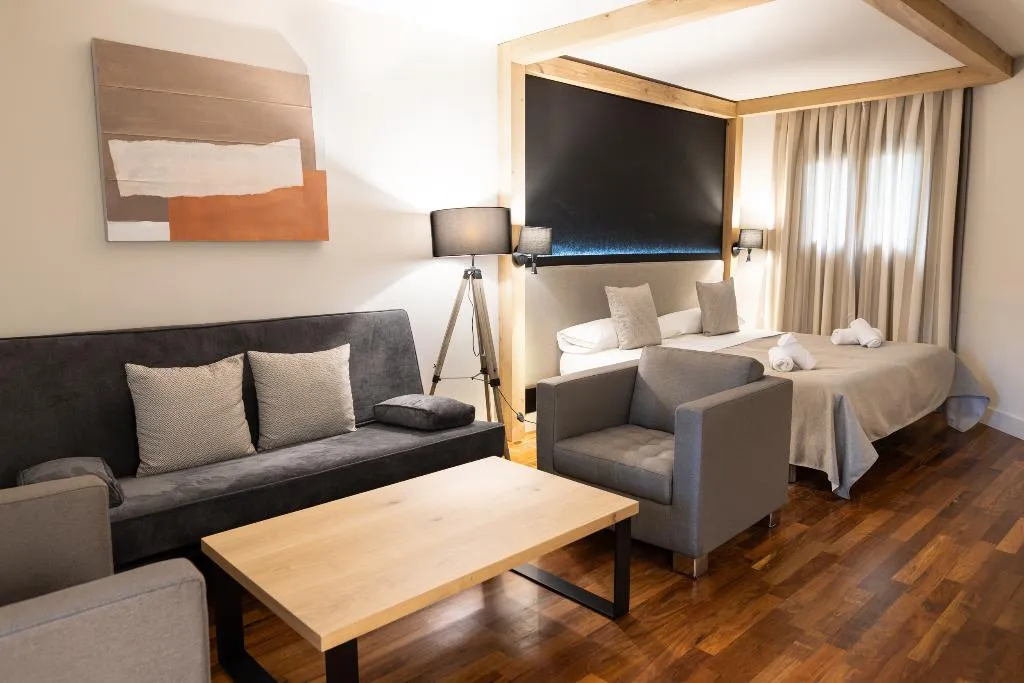 SUITE GOLF VIEW Room, Xalet del Golf, Barcelona