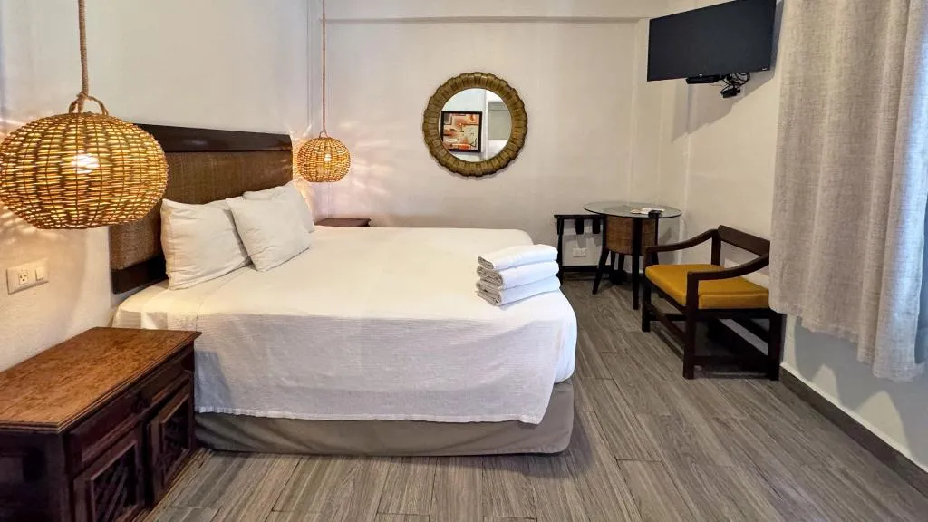 Room QUEEN SIZE BED Room, Siesta Fiesta Hotel – 5th Avenue, Playa Del Carmen
