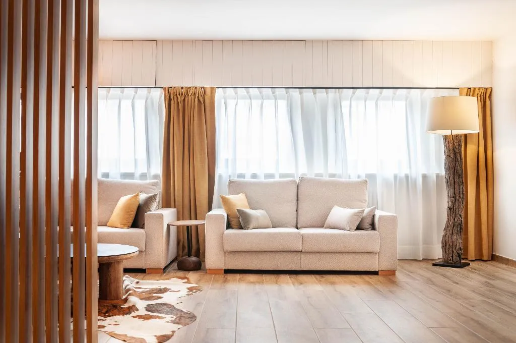 Lobby, Viella, Costa Brava