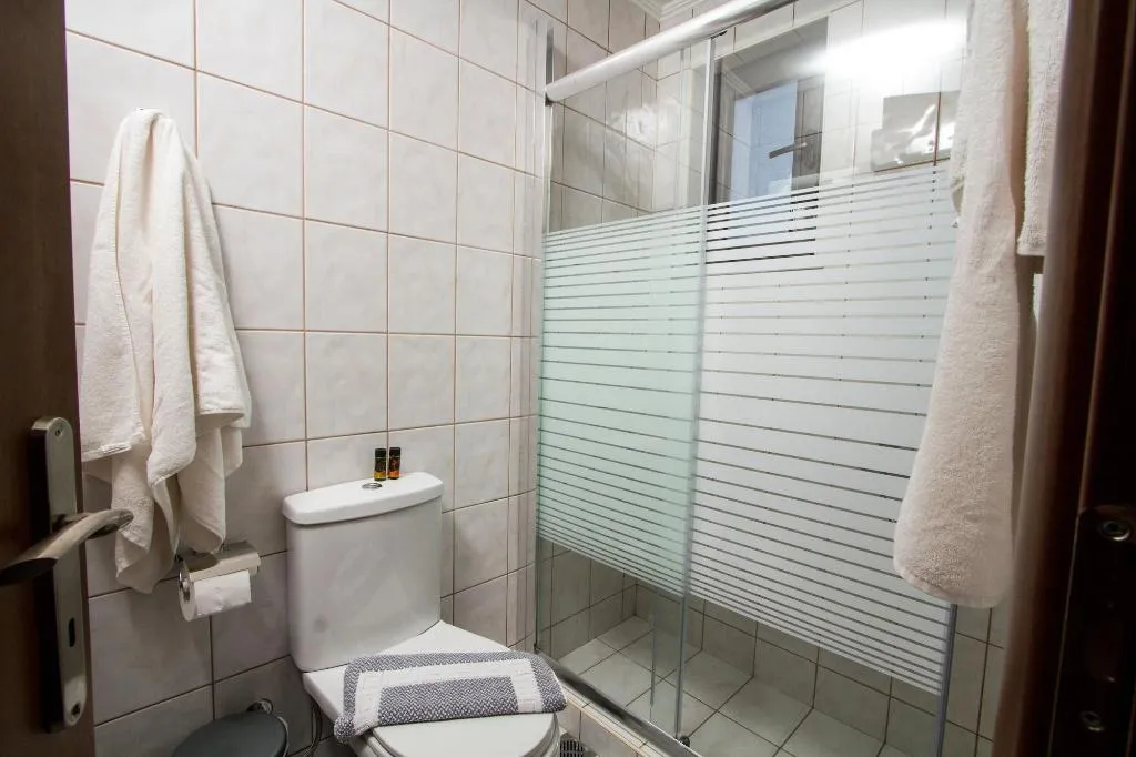 Room, Agarathos, Crete