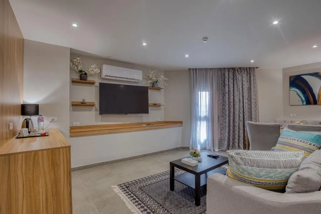 SUITE CAPACITY 4 Room, Locanda Museum Hotel, Cairo