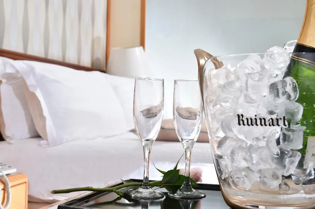 Room, Constantinou Bros Pioneer Beach Hotel, Cyprus