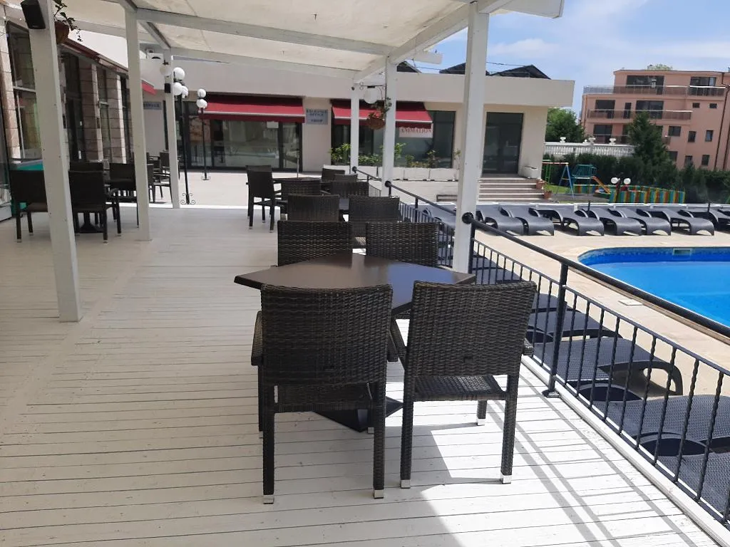 Terrace, Detelina, Varna