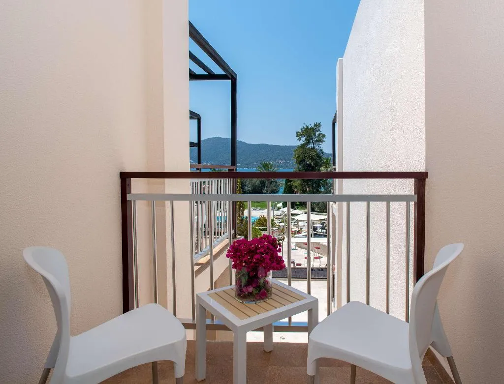 Room, DoubleTree By Hilton Bodrum Isıl Club Resort, Bodrum