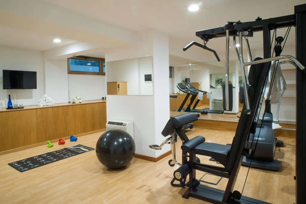 Sports and Entertainment, Best Western Premier Hotel Royal Santina, Rome