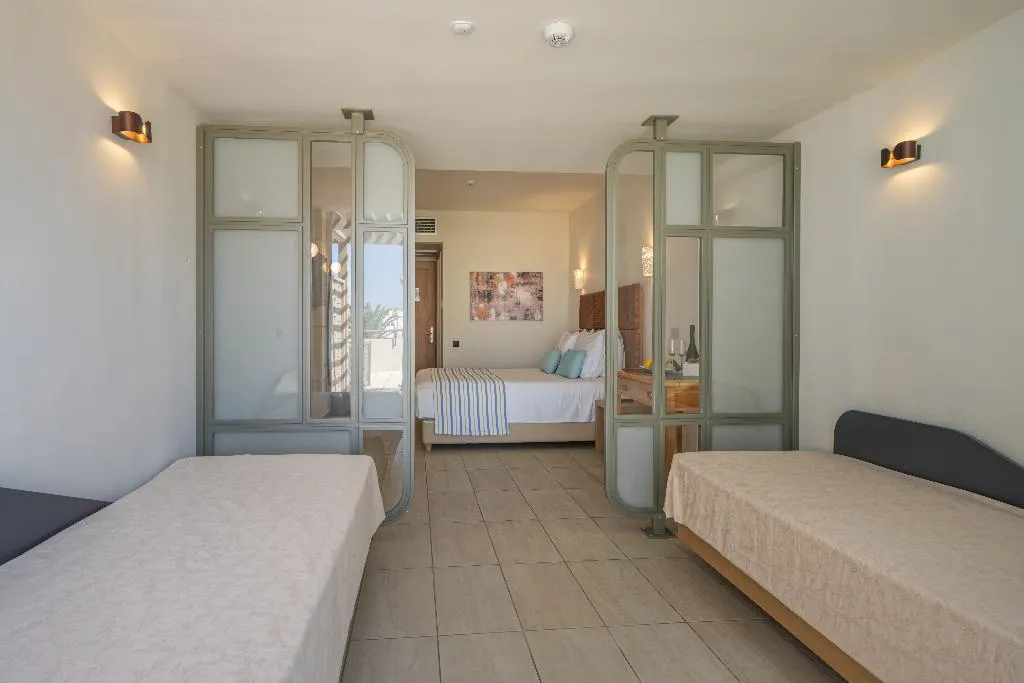 JUNIOR SUITE SUPERIOR Room, Minos, Crete