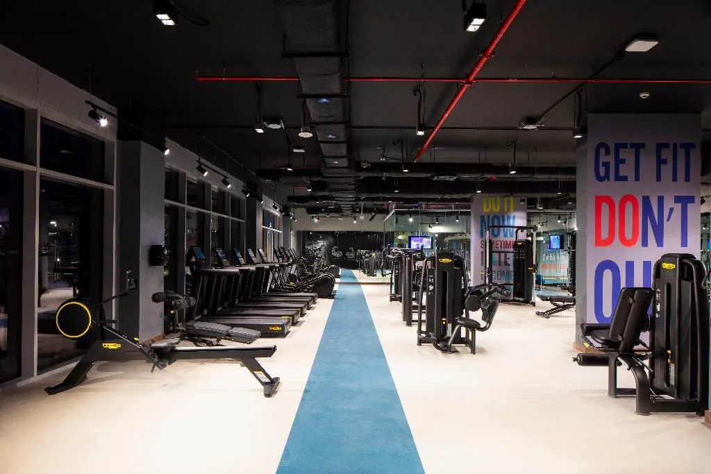 Sports and Entertainment, Centara Mirage Beach Resort Dubai, Dubai