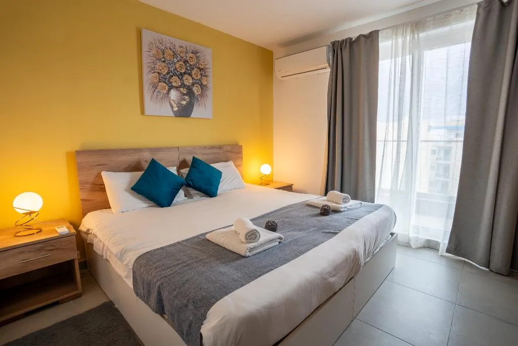 SUITE CITY VIEW Room, Stillel Retreat, Malta