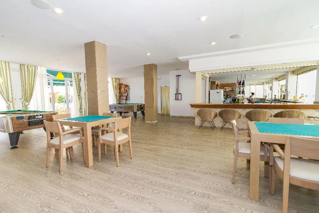Bar, Eix Alcudia Hotel +18, Majorca