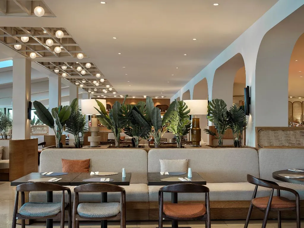 Restaurant, Aeolos Beach Resort, Corfu