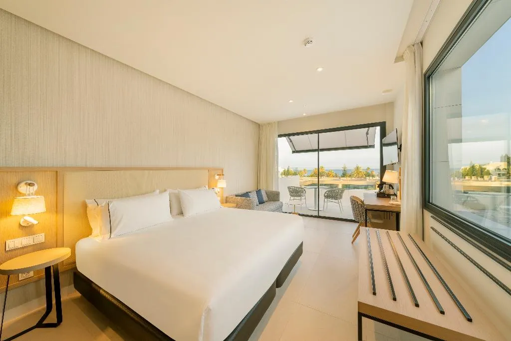 Double or Twin PREMIUM SEA VIEW Room, Eurostars Ocean Marbella, Costa Del Sol