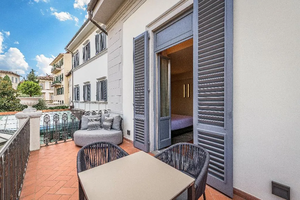 DOUBLE WITH TERRACE Room, Palazzo Montebello, Florence