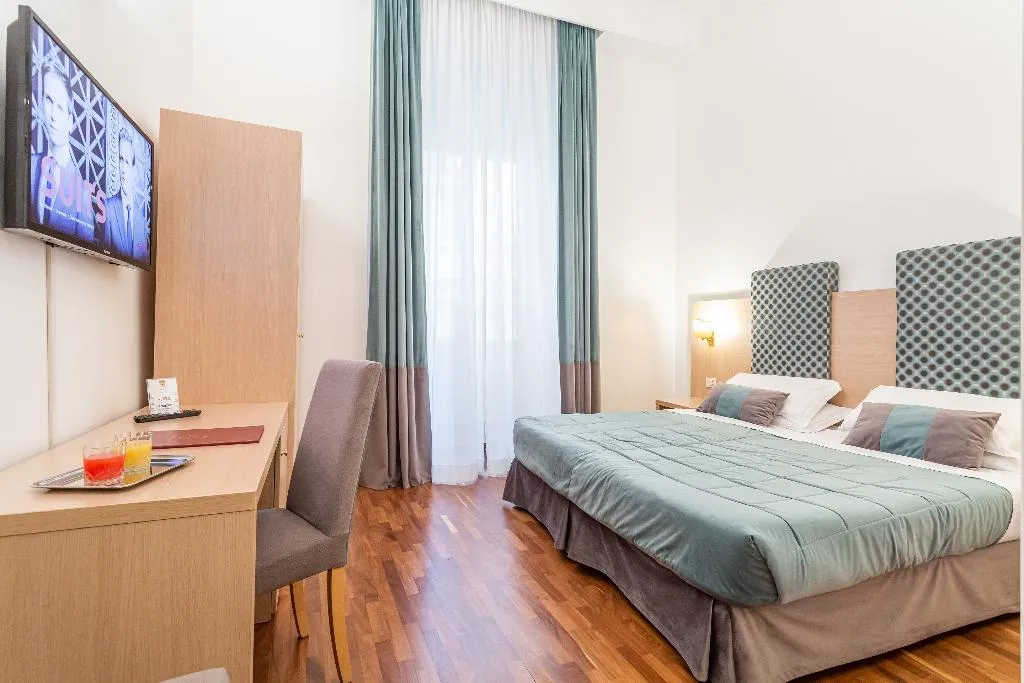 DOUBLE SINGLE USE STANDARD Room, Medici, Rome