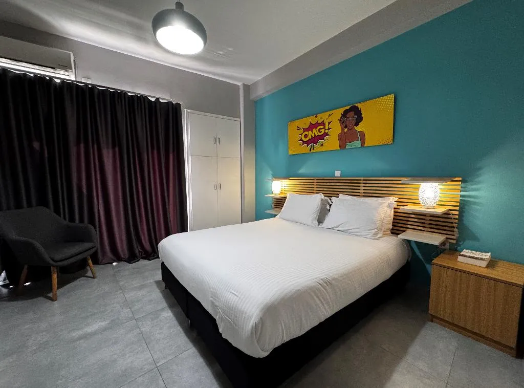 DOUBLE WITH VIEWS Room, Connect Studios and Apartments, Athens