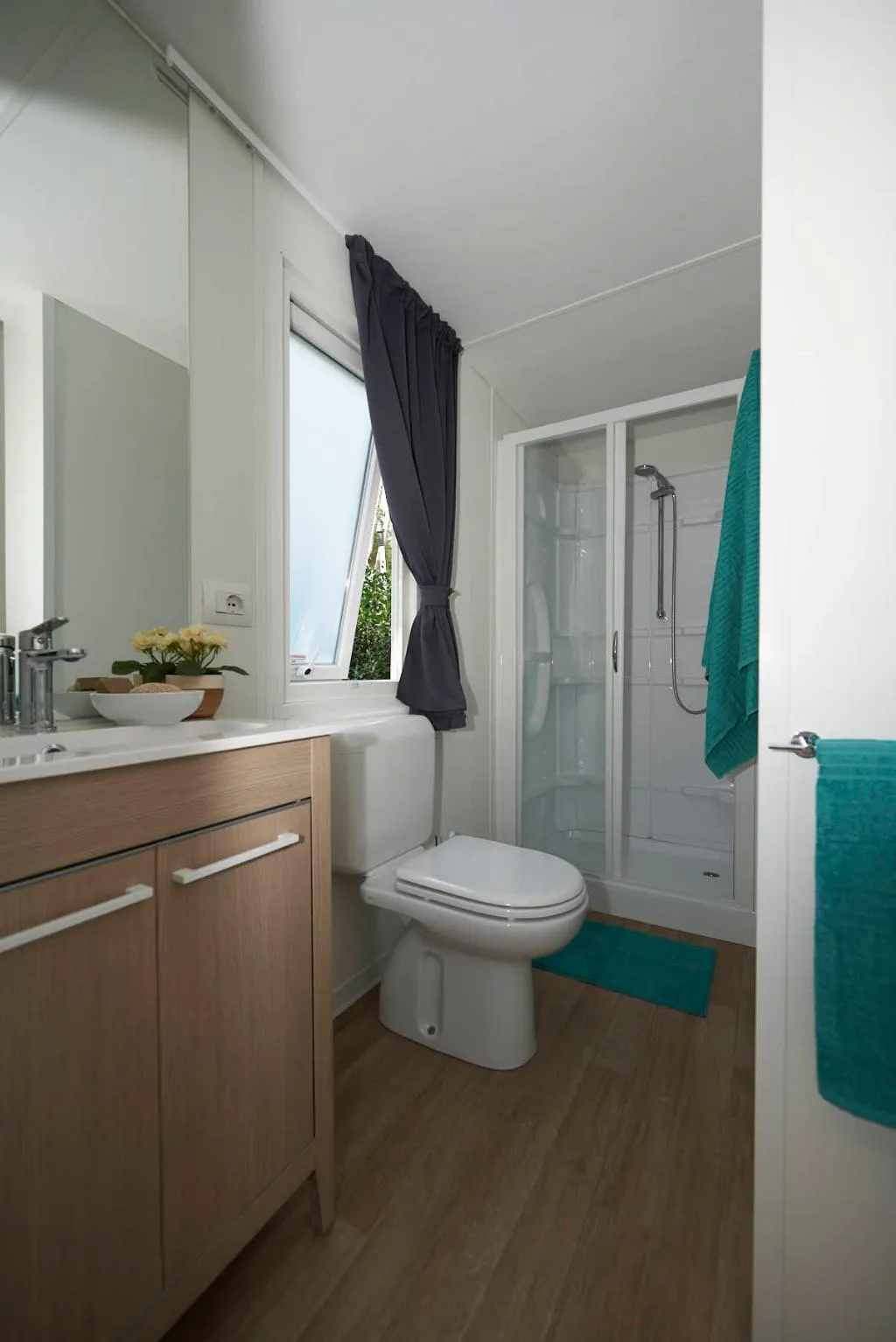 MOBILE HOME CAPACITY 4 Room, Baia Domizia Camping Village, Naples