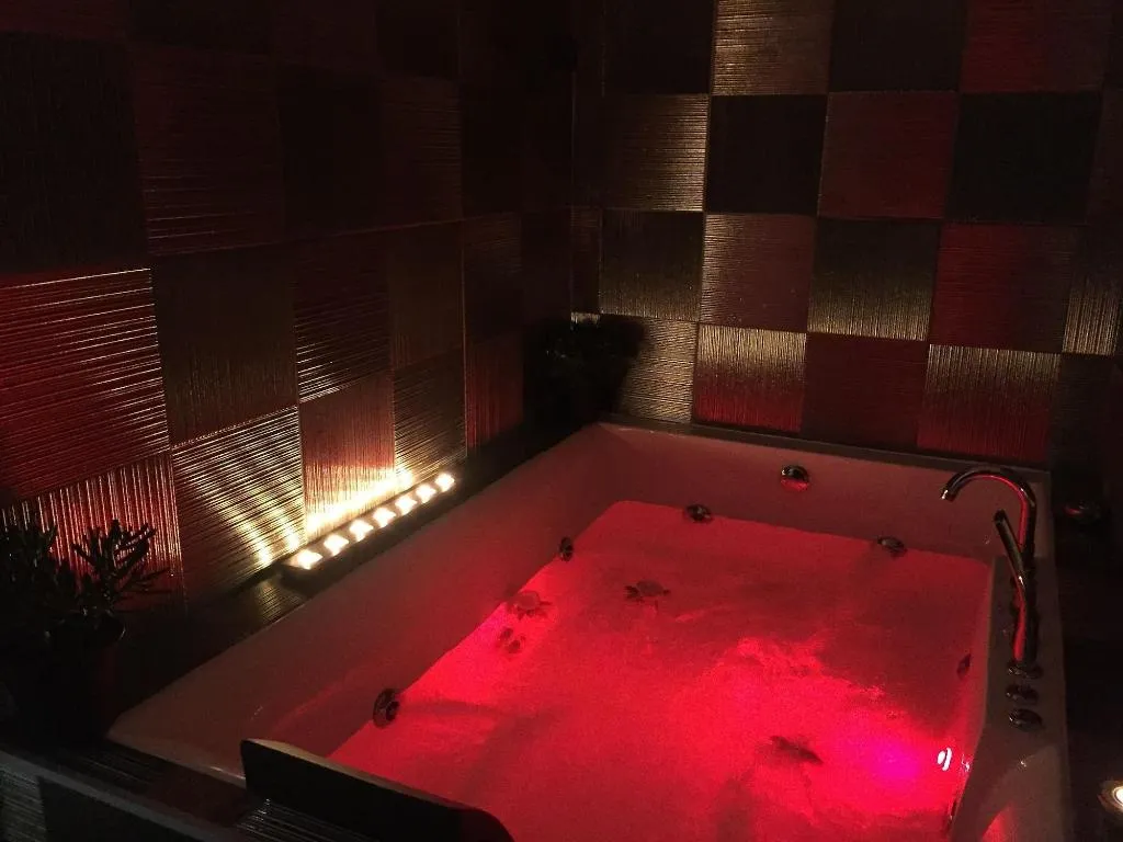 Room, Barbarella Suite, Naples