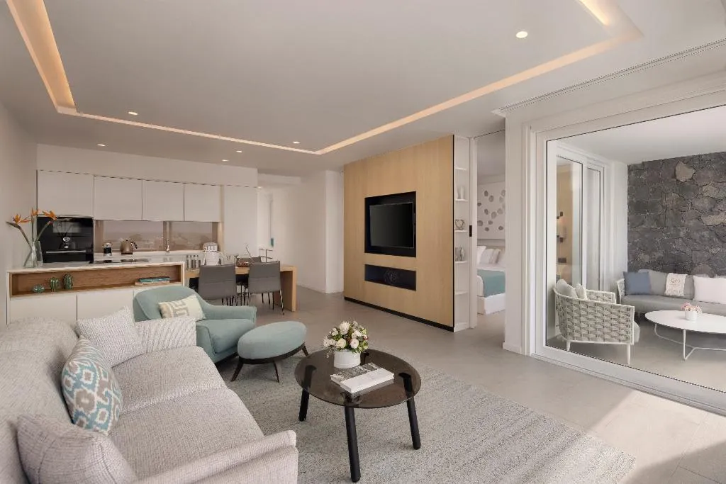 VILLA WITH PRIVATE POOL Room, Royal Hideaway Corales Suites, Tenerife