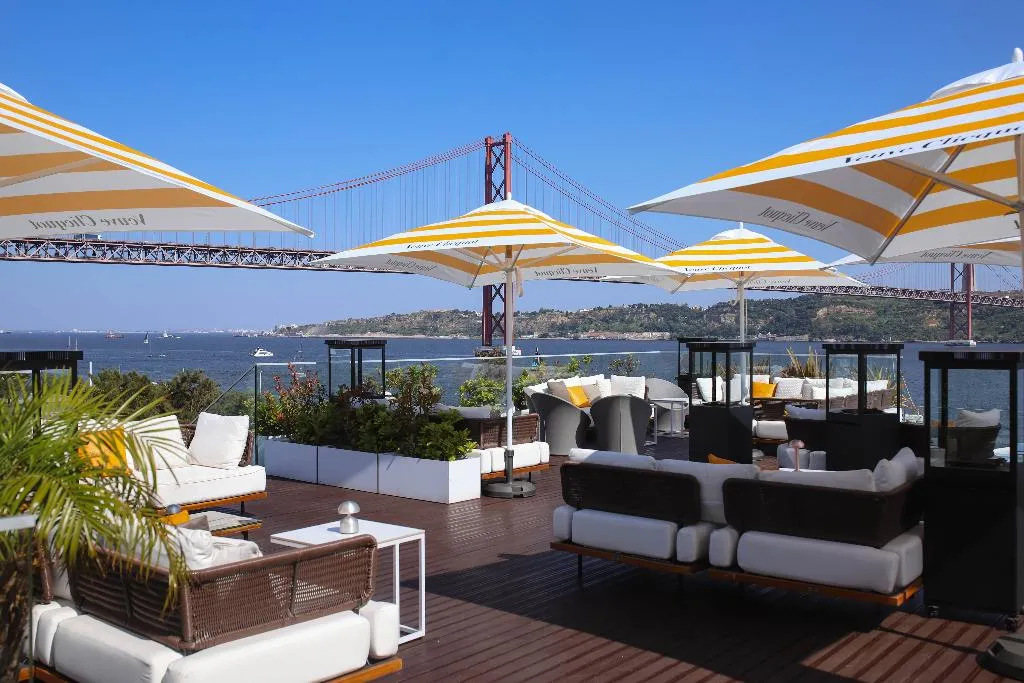 Bar, Hyatt Regency Lisbon, Lisbon