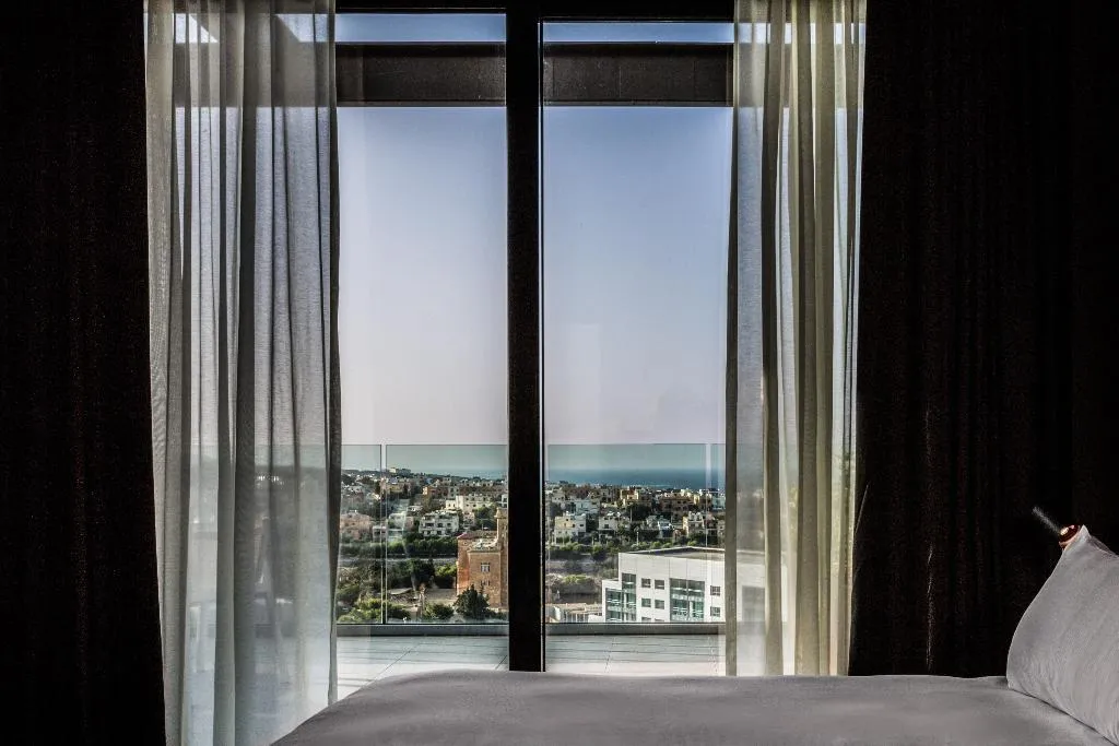 SUITE STANDARD Room, InterContinental Malta, Malta