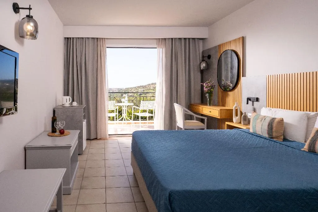 FAMILY ROOM GARDEN VIEW Room, Mare Village, Crete