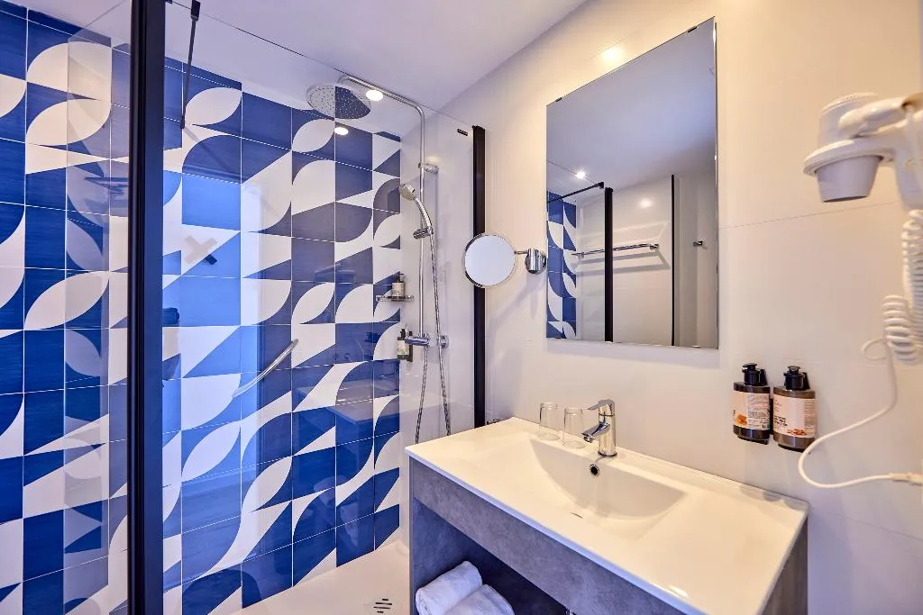 DOUBLE SEA VIEW Room, Hotel Florida Magaluf Only Adults, Majorca
