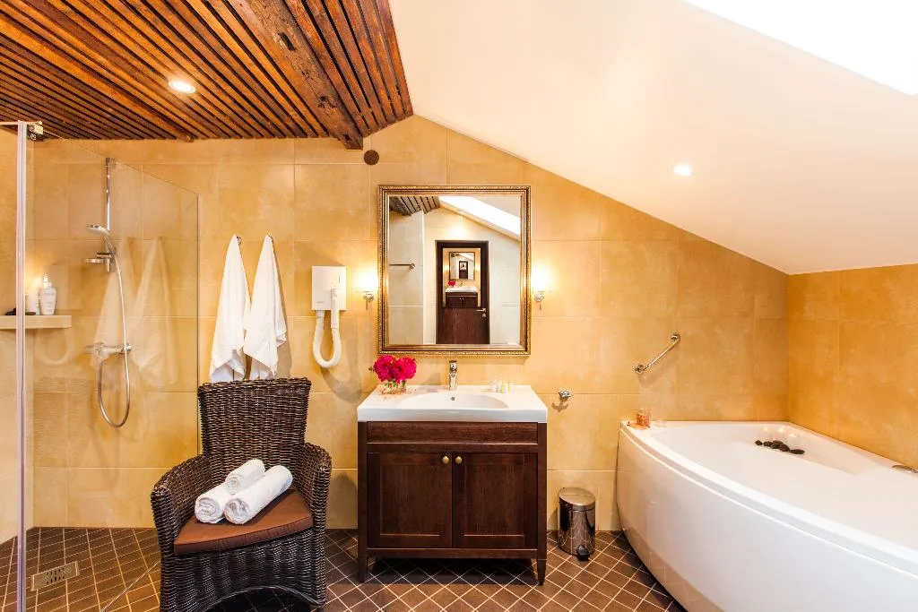 Double or Twin DELUXE Room, Von Stackelberg Hotel Tallinn, Tallinn