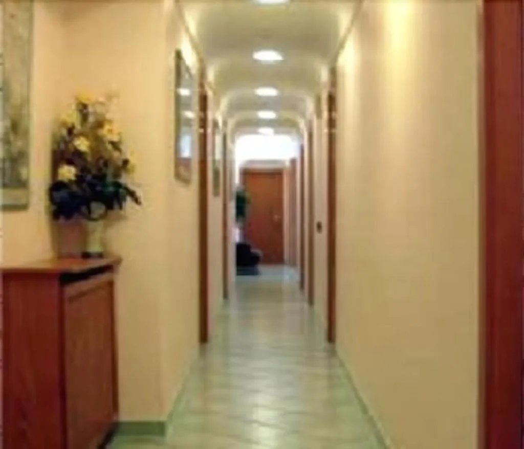 Lobby, Hotel Potenza, Naples