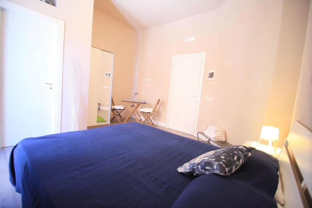 Room, Gioeni Ventidue, Catania
