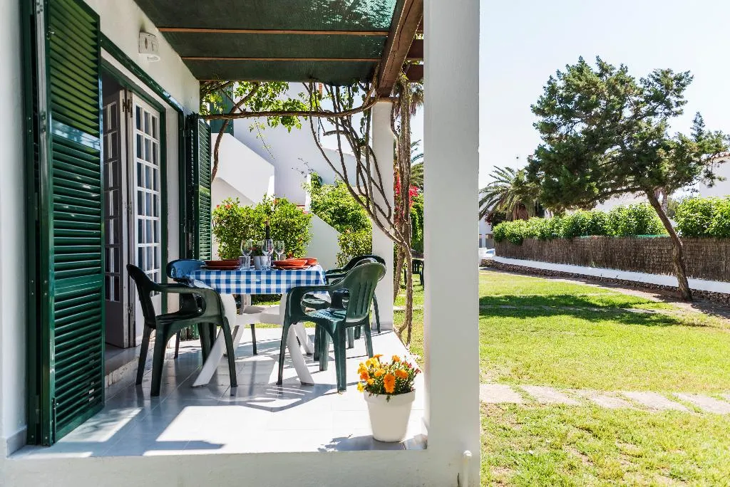 APARTMENT TWO BEDROOMS WITH AIR CONDITIONING Room, Las Brisas I & II, Menorca