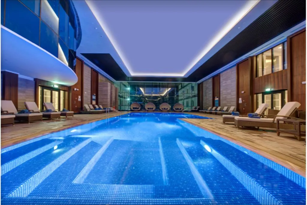 Pool, Dukes The Palm Dubai Hotel, Dubai