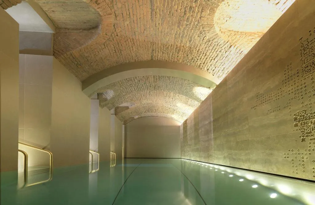 Pool, Four Seasons Hotel Milano, Milan