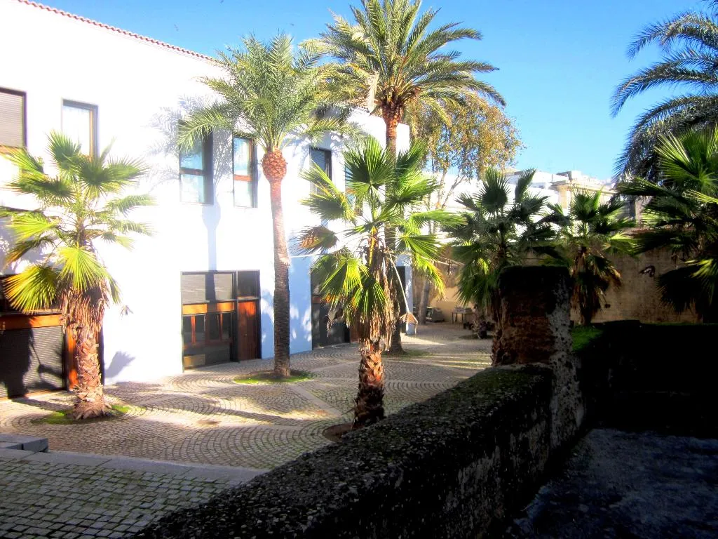 General view, azz Apartamentos Torre de la Plata, Seville