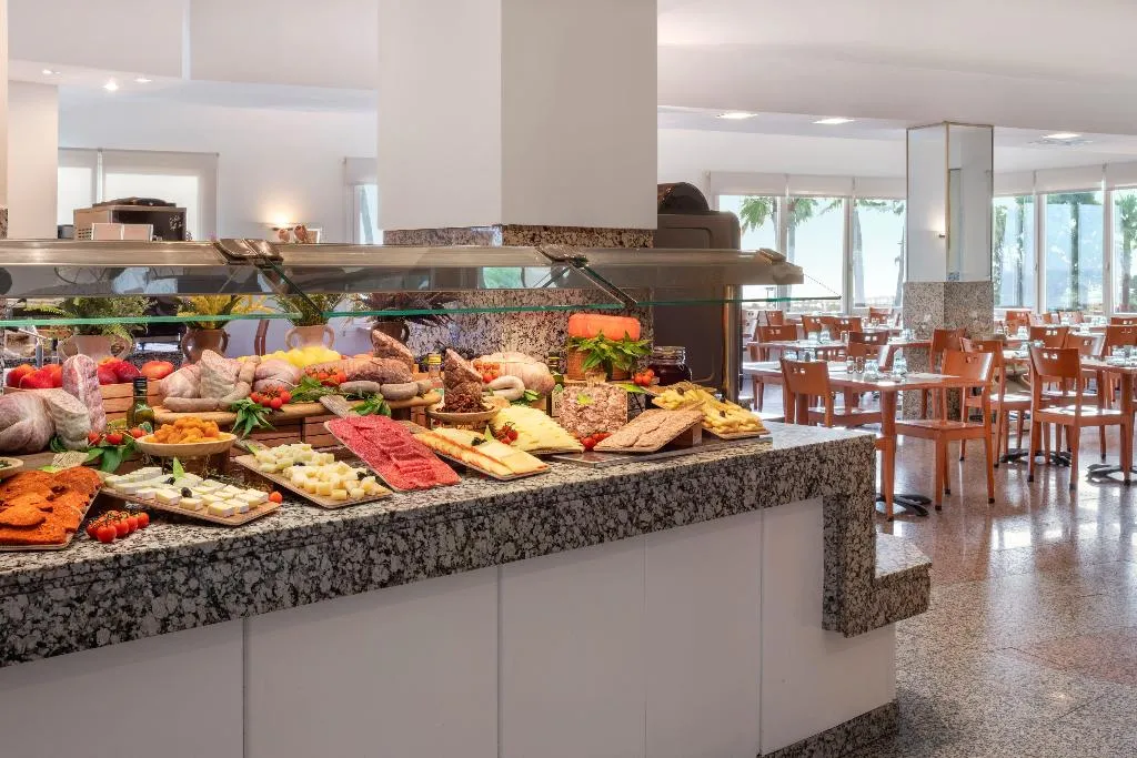 Restaurant, Sol Milanos Pinguinos, Menorca