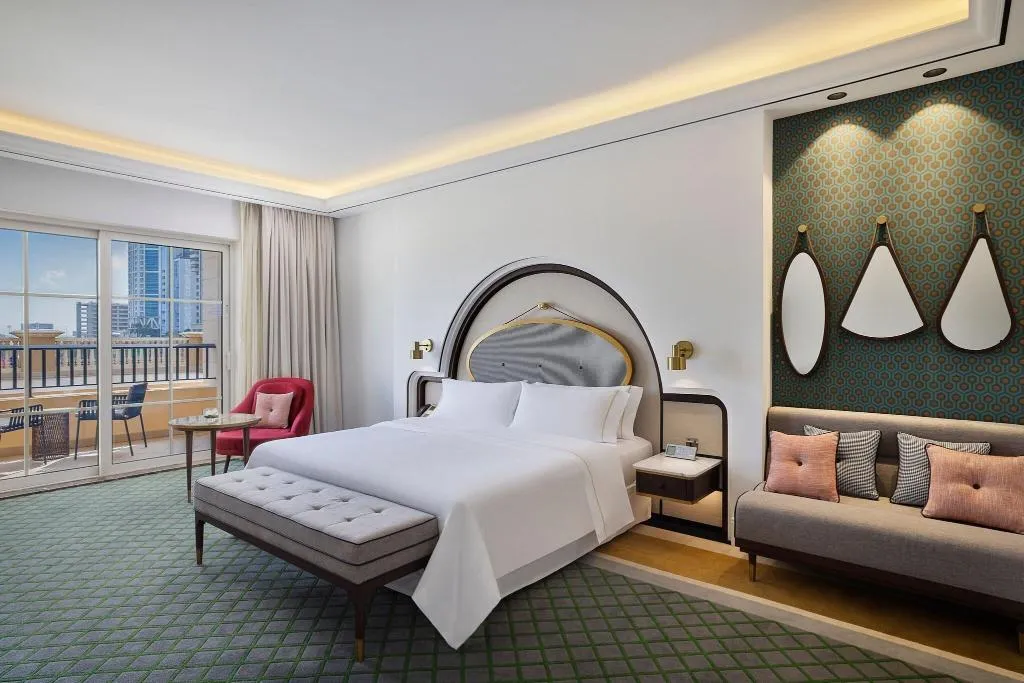 DOUBLE DELUXE WITH VIEWS Room, Westin Mina Seyahi Beach Resort & Marina, Dubai