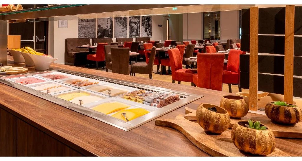 Restaurant, PLAZA Premium Almere, Amsterdam