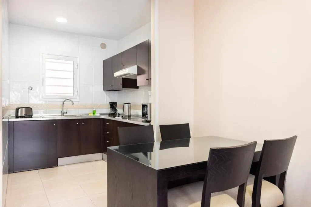 APARTMENT WITH BALCONY Room, El Duque, Tenerife