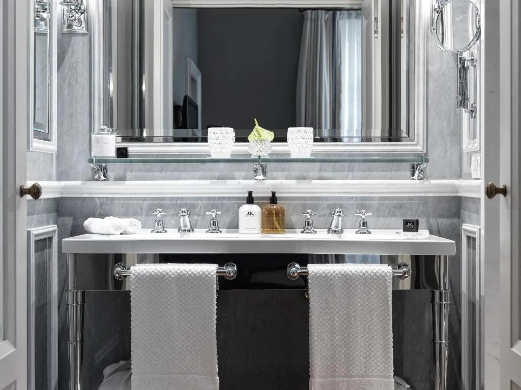 JUNIOR SUITE WITH BALCONY Room, J.K. Place Roma - The Leading Hotels o/t World, Rome